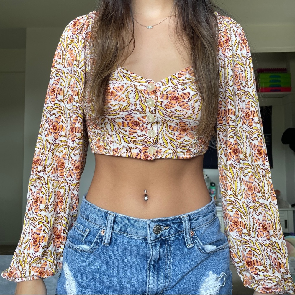 Long sleeve urban outfitters top